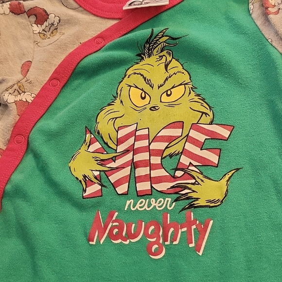 "NICE never Naughty" snap up Grinch sleeper/footie - Picture 5 of 6